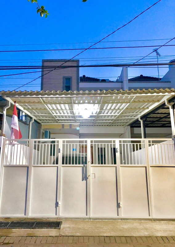 DIJUAL RUMAH LEBAK ARUM - 2 Lantai, SURABAYA TIMUR