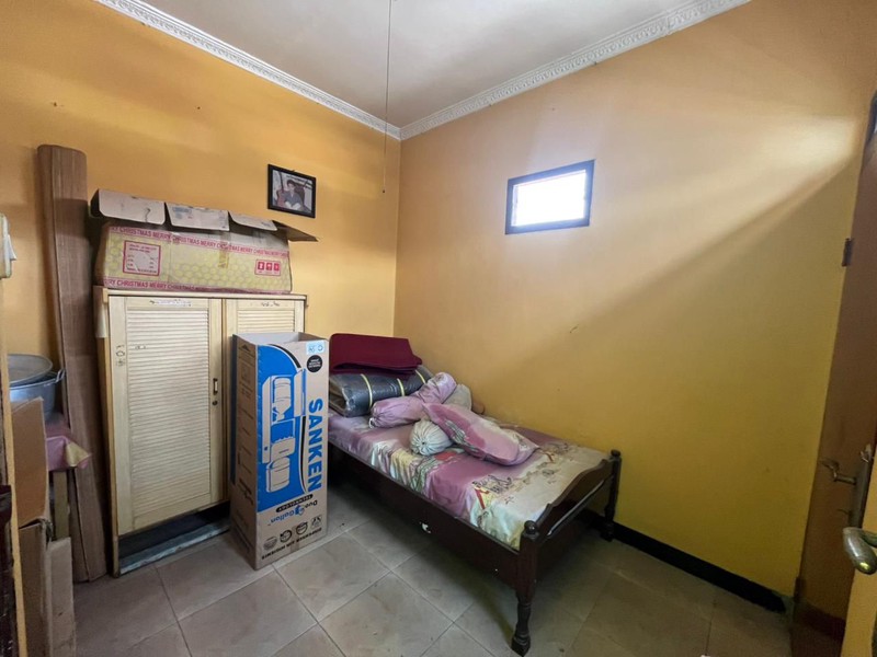 Jual Rumah Asri di Waru Sidoarjo - SHM, Perabotan Jati, Akses Mudah