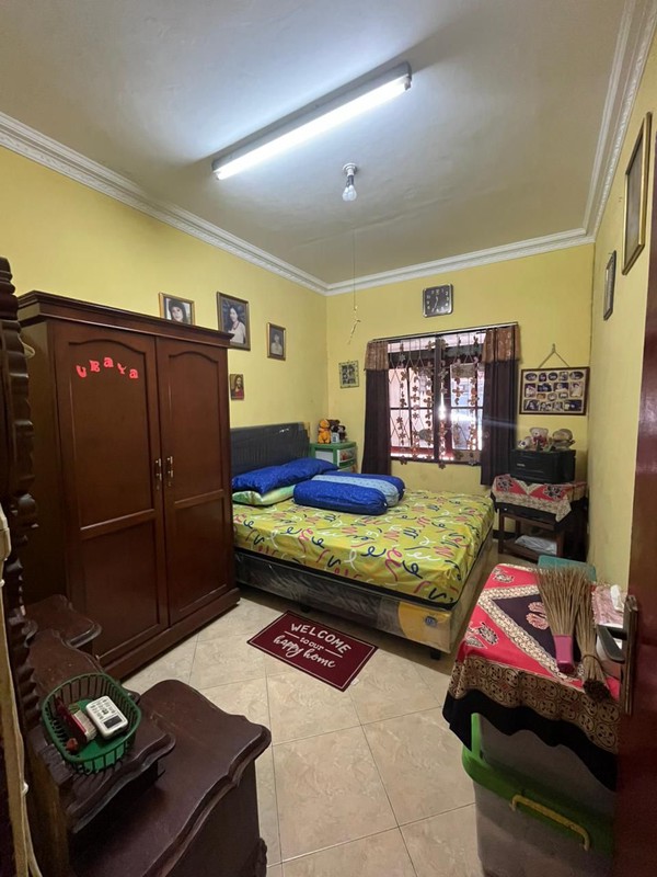 Jual Rumah Asri di Waru Sidoarjo - SHM, Perabotan Jati, Akses Mudah