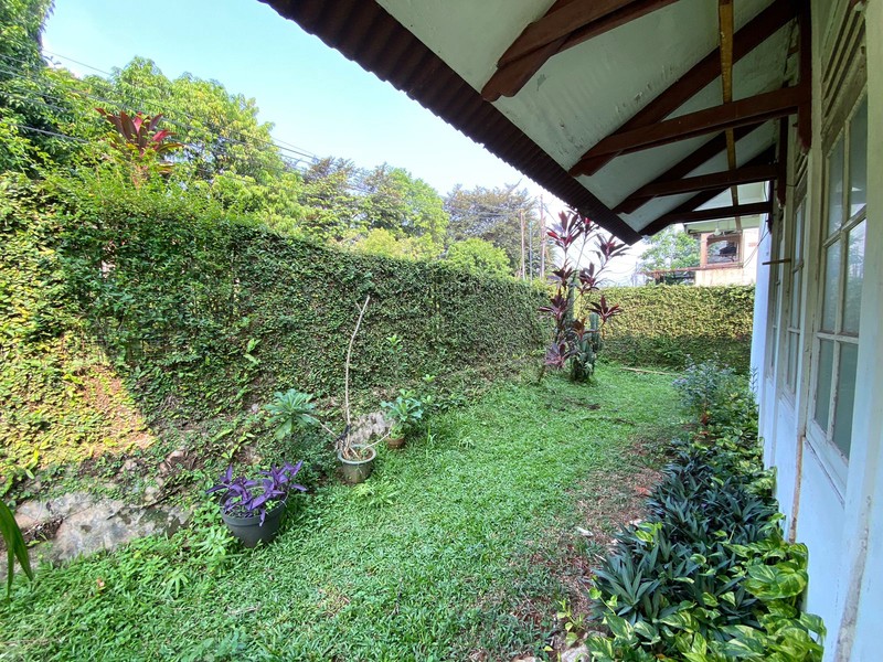 Rumah Nyaman Murah di Cinere