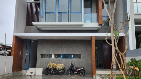 4 M-an Dijual Rumah Baru Woodland Citraland Surabaya New Modern Exclusuve unit Siap Huni Dekat Universitas Ciputra, Hokky Buah, Ciputra Hospital, Pakuwon Mall