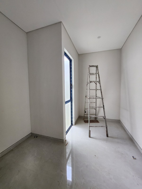 4 M-an Dijual Rumah Baru Woodland Citraland Surabaya New Modern Exclusuve unit Siap Huni Dekat Universitas Ciputra, Hokky Buah, Ciputra Hospital, Pakuwon Mall