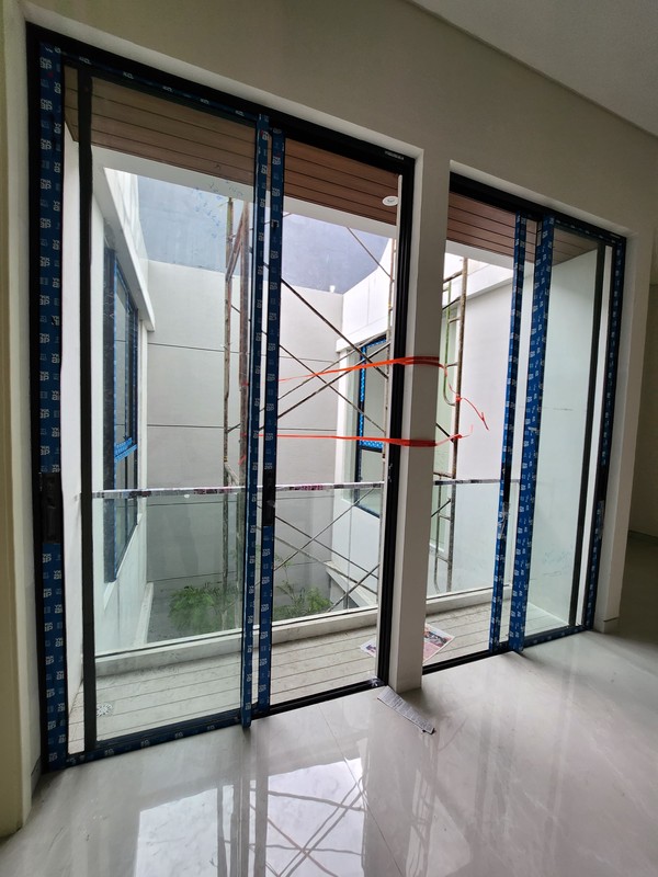 4 M-an Dijual Rumah Baru Woodland Citraland Surabaya New Modern Exclusuve unit Siap Huni Dekat Universitas Ciputra, Hokky Buah, Ciputra Hospital, Pakuwon Mall