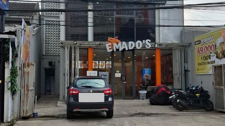 Ruang Usaha di area ramai, padat hunian, daerah Antapani Bandung