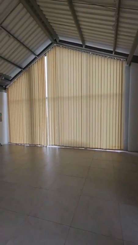 Ruang Usaha di area ramai, padat hunian, daerah Antapani Bandung