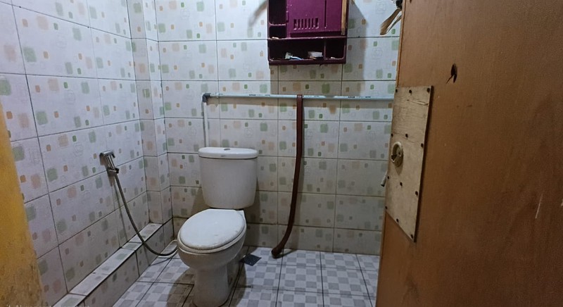 Dijual Rumah Kos 4 Lantai di Bukit Duri Utara, Tebet - Lokasi Strategis, 22 Kamar, Siap Operasional