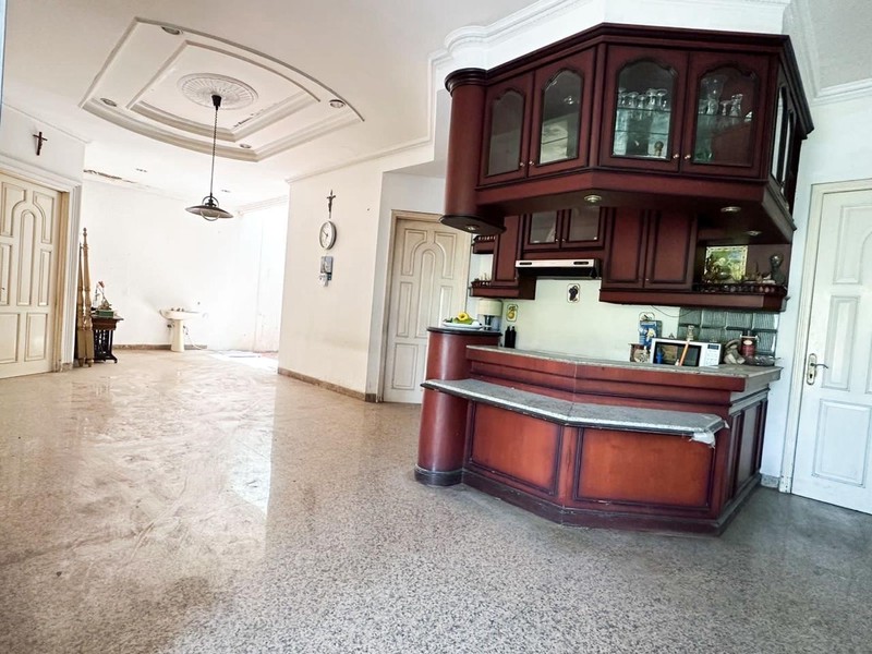 Rumah DiJual Murah Di Kebon Jeruk Intercon