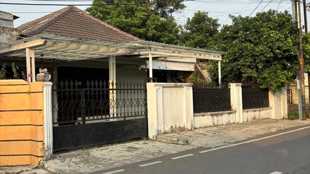 Rumah 2 Lantai di Duren Sawit Jaktim