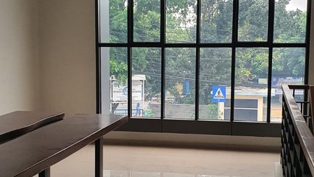 Ruko strategis di Pondok Kacang Pondok Area Tangerang Selatan