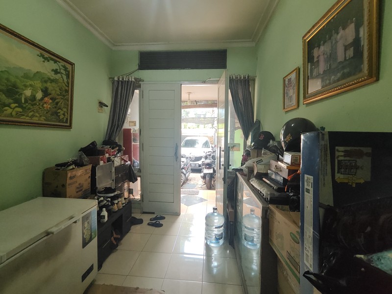 Rumah Luas Harga Hitung Tanah di Depan Mall Kokas dan Apartemen Casa Grande Residence, Menteng Pulo, Jakarta Selatan