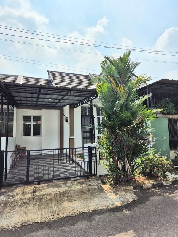 Jual Cepat Rumah Murah Hanya 1.250 M di Regency Melati Mas Serpong Tangerang Selatan, Rapih Siap Huni, Masih Ada Halaman Belakang 