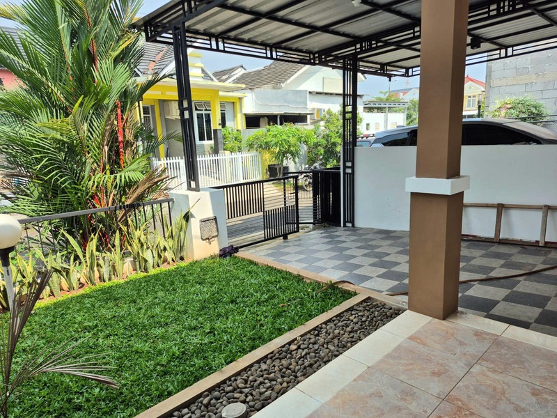 Jual Cepat Rumah Murah Hanya 1.250 M di Regency Melati Mas Serpong Tangerang Selatan, Rapih Siap Huni, Masih Ada Halaman Belakang 