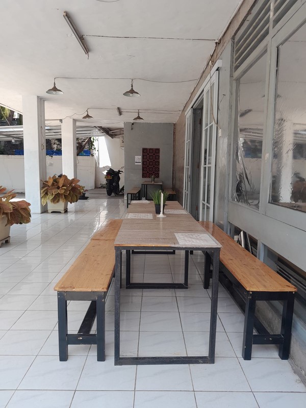 Dijual Rumah 2 Tingkat Red Doorz Hotel Lokasi Strategis Di Senen, Jakarta Pusat