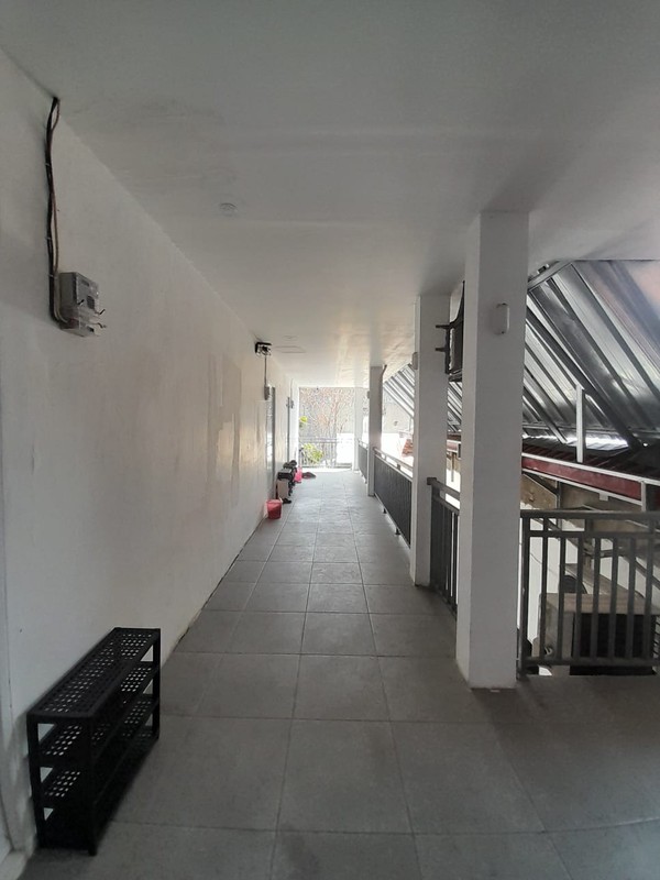 Dijual Rumah 2 Tingkat Red Doorz Hotel Lokasi Strategis Di Senen, Jakarta Pusat