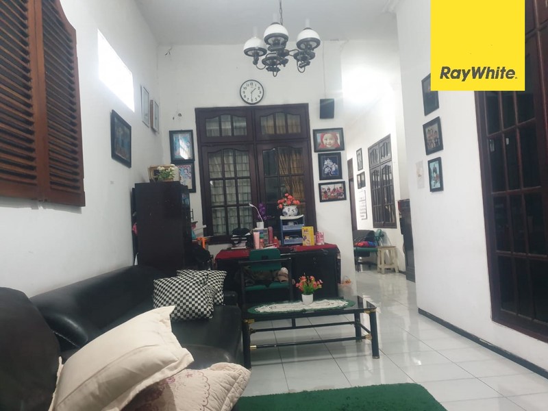 Rumah Dijual Di Manyar Sambongan Surabaya