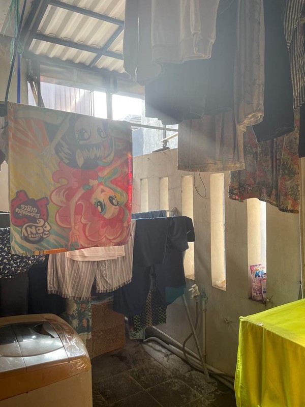 Rumah Minimalis Dalam Komplek 4 Kamar Tidur Siap Huni