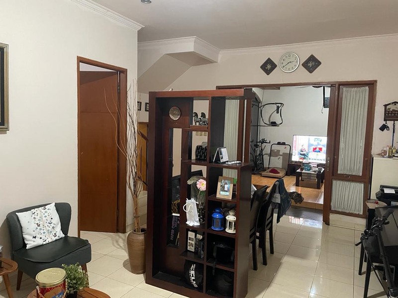 Rumah Minimalis Dalam Komplek 4 Kamar Tidur Siap Huni