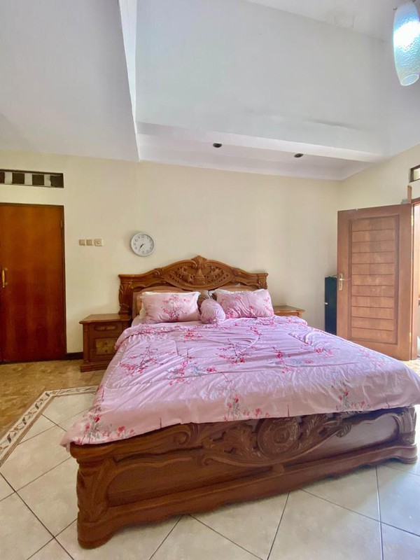 DI JUAL CEPAT - RUMAH HUNI SANGAT ASRI DAN NATURAL 