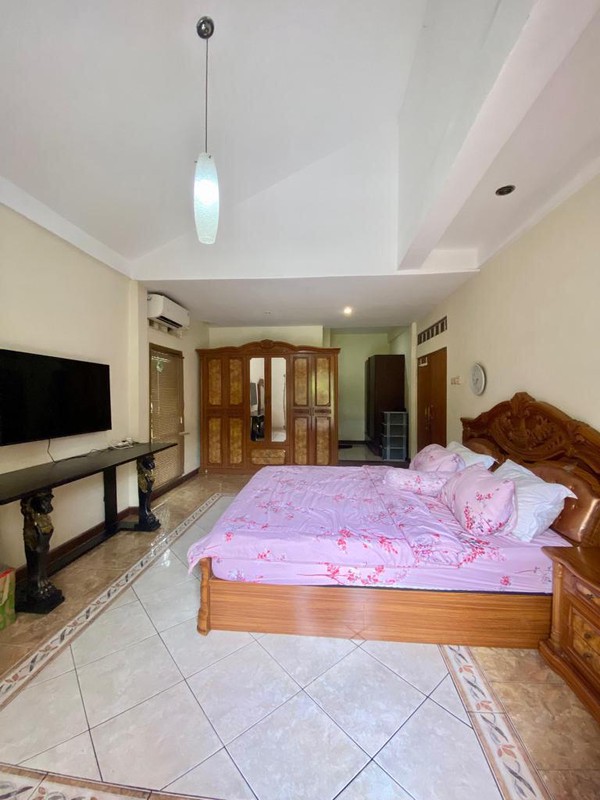 DI JUAL CEPAT - RUMAH HUNI SANGAT ASRI DAN NATURAL 