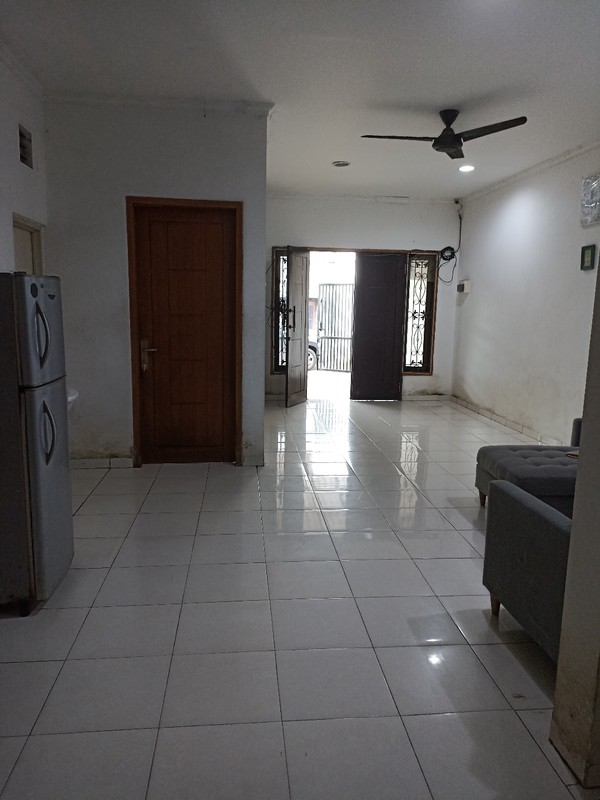 Rumah Sunter 2 Lantai