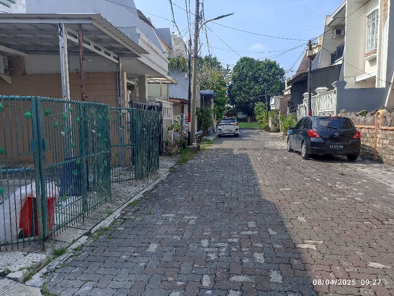 Rumah Sunter 2 Lantai