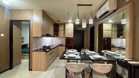 Apartemen Nifarro Park, Tower Eboni Lantai 15, 3 BR, Full Furnished, Hanya10 Menit Ke Jl. MT Haryono