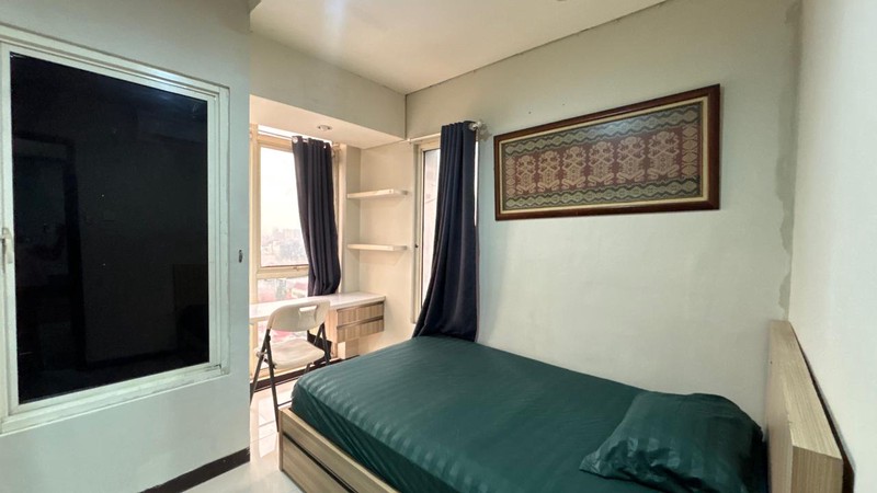 Apartemen Nifarro Park, Tower Eboni Lantai 15, 3 BR, Full Furnished, Hanya10 Menit Ke Jl. MT Haryono