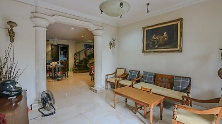 Rumah Mewah & Strategis di Kelapa Gading