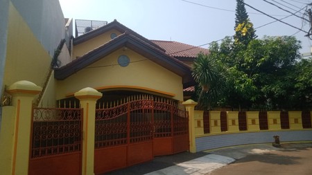 Rumah Luas Lingkungan Eklusif Cuss Akses Tol Brigif Diarea Cinere