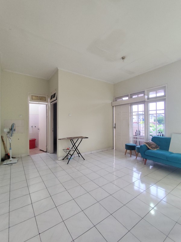 Rumah Mewah Siap Huni, Furnish, Lokasi Dalam Perumahan Perum Puri Gejayan Indah Condongcatur