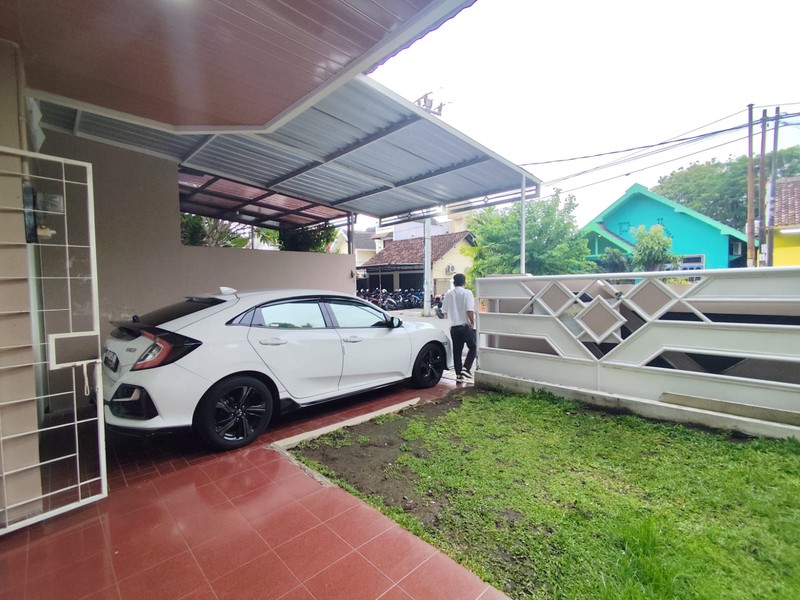 Rumah Mewah Siap Huni, Furnish, Lokasi Dalam Perumahan Perum Puri Gejayan Indah Condongcatur