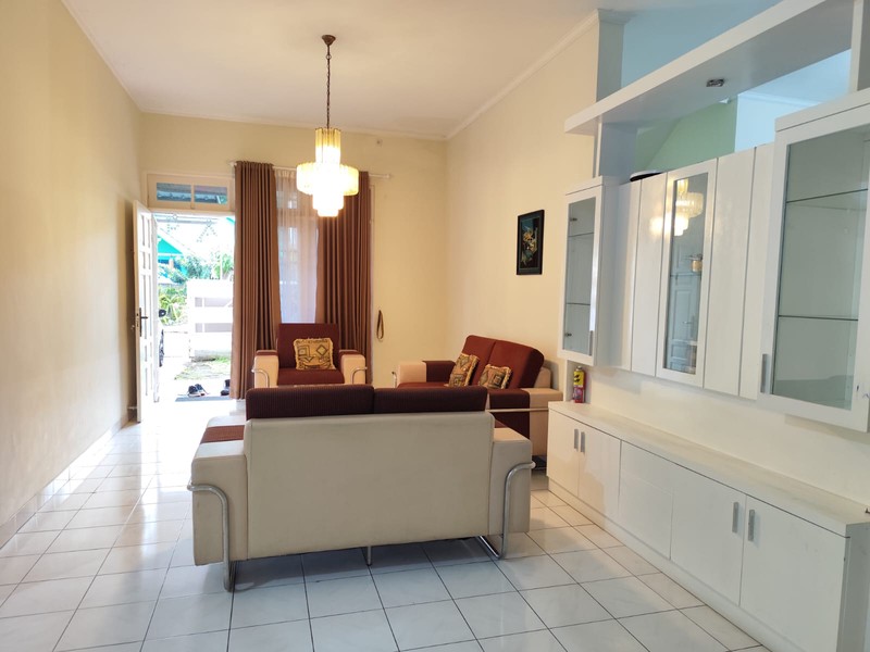 Rumah Mewah Siap Huni, Furnish, Lokasi Dalam Perumahan Perum Puri Gejayan Indah Condongcatur