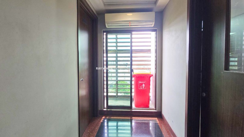 Dijual Gedung 7 Lantai Siap Pakai Di Kebayoran Baru , Lokasi Strategis