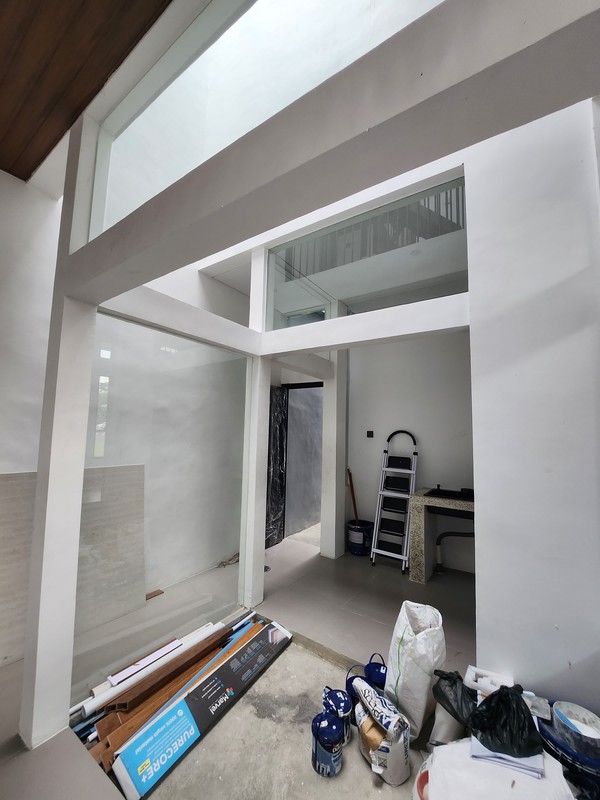 Dijual Rumah Baru Citraland Crystal Golf Surabaya Barat Modern 3 Lantai Siap Huni