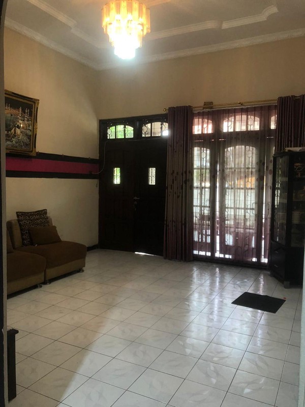 Rumah 2 Lantai Tanah 388 meter persegi - Rungkut Asri Utara, Surabaya