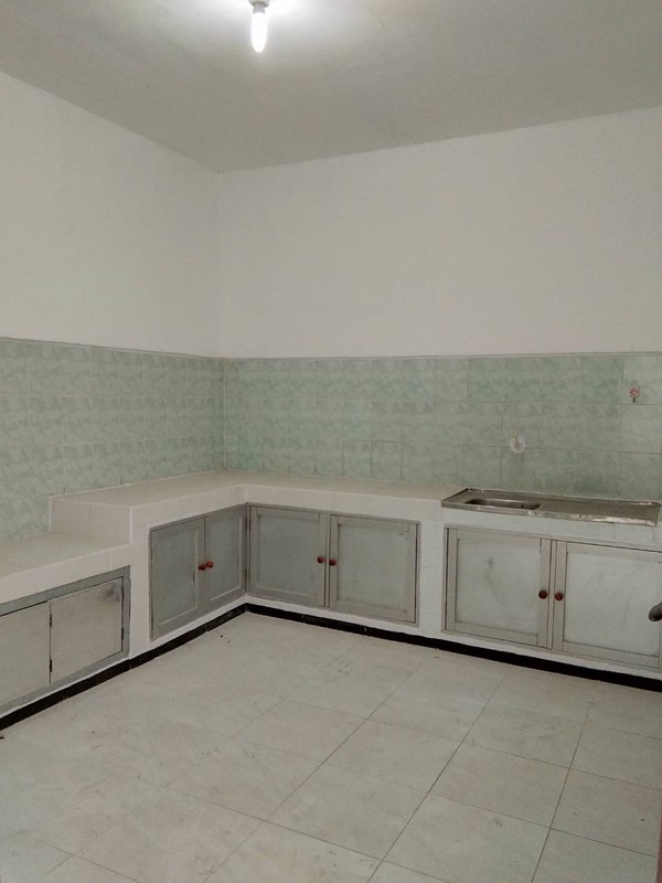 Dijual 198 m2 Rumah Petemon Sidomulyo - Surabaya Pusat Kota - Garasi Carport 2 Mobil Dekat Jl.Pacuan Kuda, Jl. Tidar , BG Junction , Jl. Arjuno