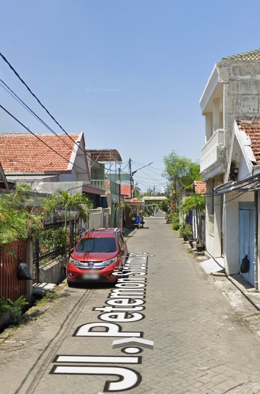 Dijual 198 m2 Rumah Petemon Sidomulyo - Surabaya Pusat Kota - Garasi Carport 2 Mobil Dekat Jl.Pacuan Kuda, Jl. Tidar , BG Junction , Jl. Arjuno