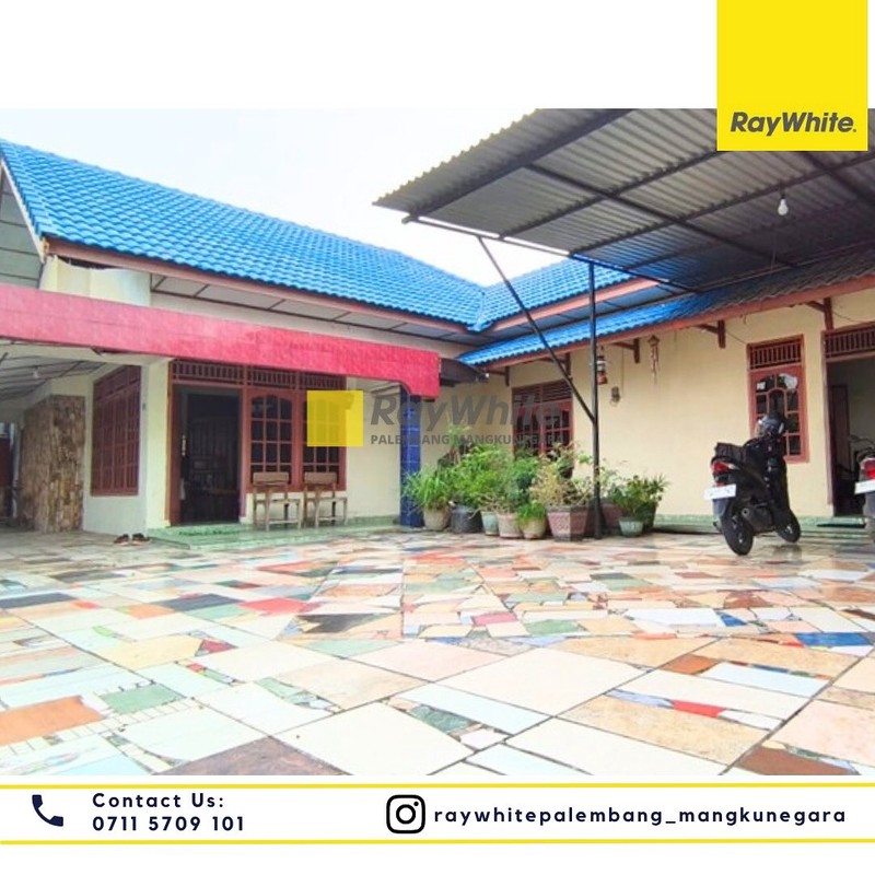 DIJUAL RUMAH TENGAH KOTA DEKAT FASILITAS PUBLIK