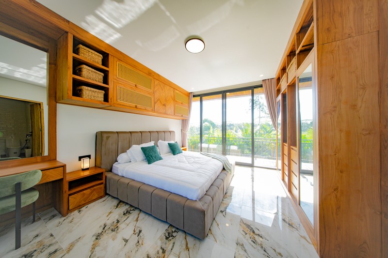 Freehold - Ubud Hideaway Rooftop Garden Villa with Stunning Mount Agung Views, Bali
