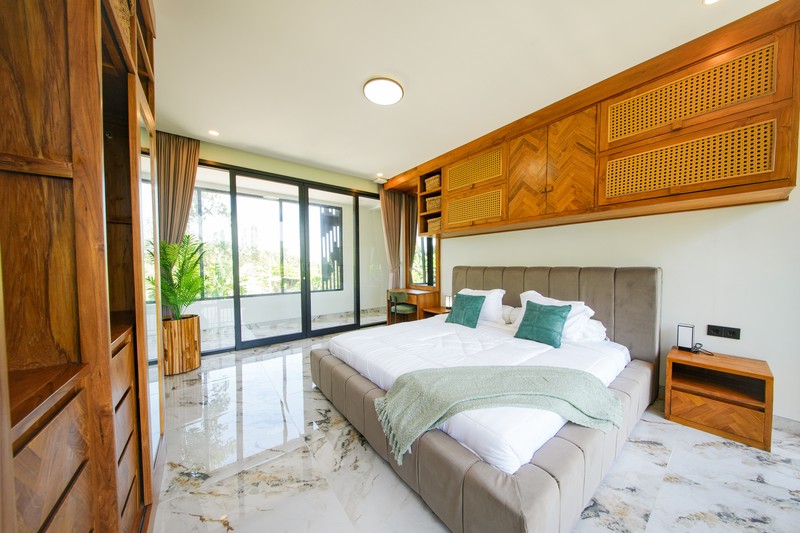 Freehold - Ubud Hideaway Rooftop Garden Villa with Stunning Mount Agung Views, Bali