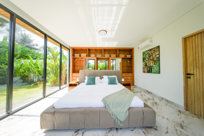 Freehold - Ubud Hideaway Rooftop Garden Villa with Stunning Mount Agung Views, Bali