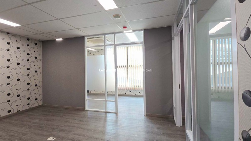 Dijual Gedung Perkantoran 7 Lantai di Graha KAS Kebayoran Baru