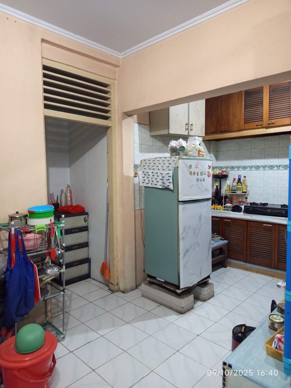 Rumah/Ruko Strategis di Taman Sari, Lokasi Nyaman dan Potensial!