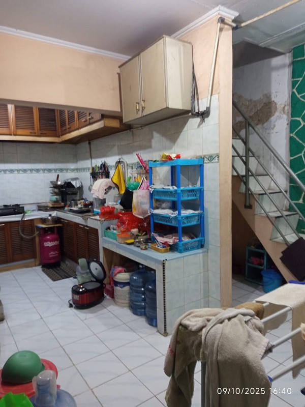 Rumah/Ruko Strategis di Taman Sari, Lokasi Nyaman dan Potensial!