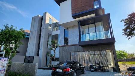Dijual rumah baru citraland