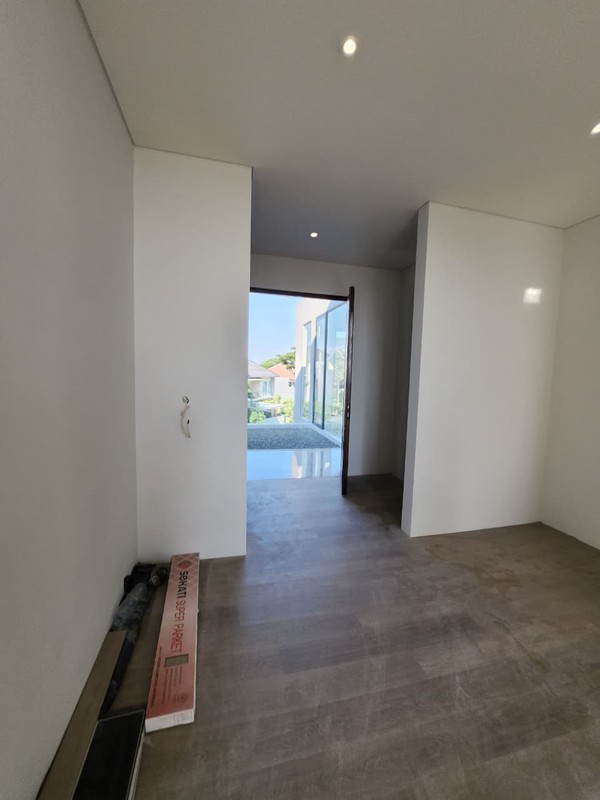Dijual rumah baru citraland