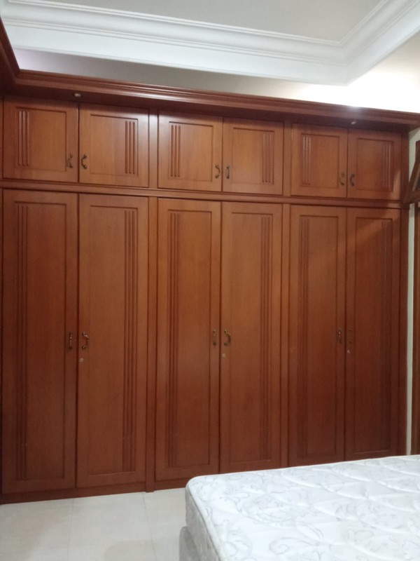 DIJUAL RUMAH FULL FURNISH SIAP HUNI - RUNGKUT ASRI BARAT