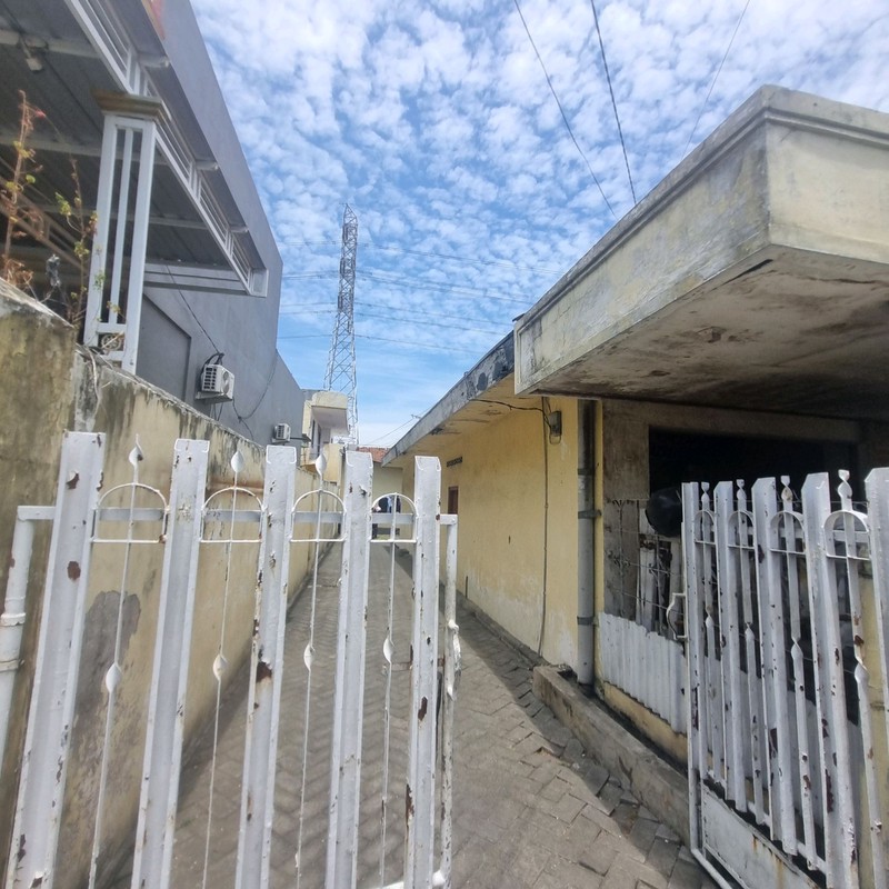 Rumah dijual di Kutisari