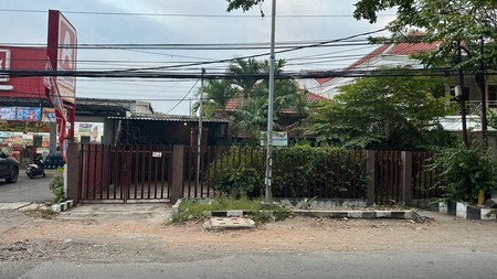 DIJUAL RUMAH NOL JALAN RAYA - JL. RAYA TENGGILIS MEJOYO 