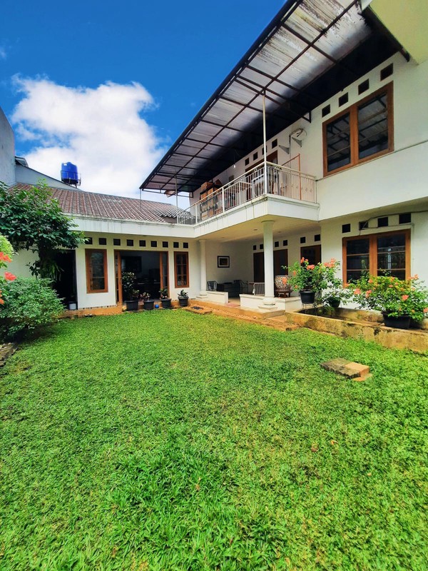 Dijual Rumah di Kawasan Veteran, Bintaro, Jak-Sel